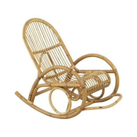 Rocking chair en rotin tendance